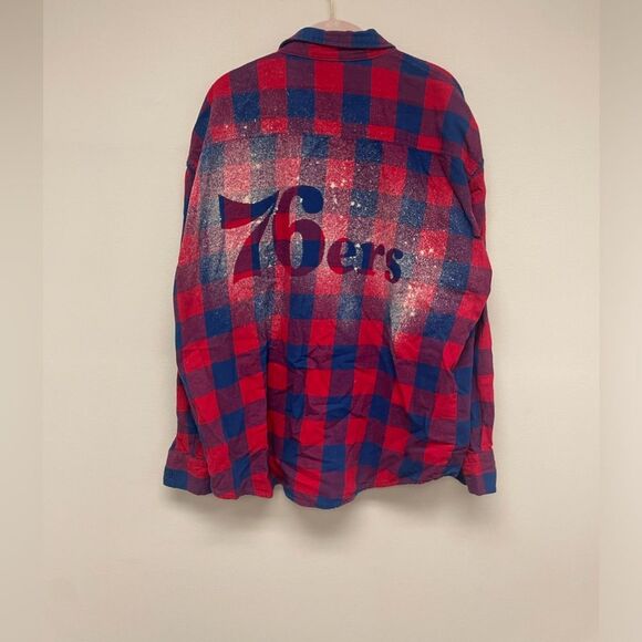 Bleached Red and Blue Plaid Philadelphia 76ers Logo and Patch Flannel - Picture 6 of 8